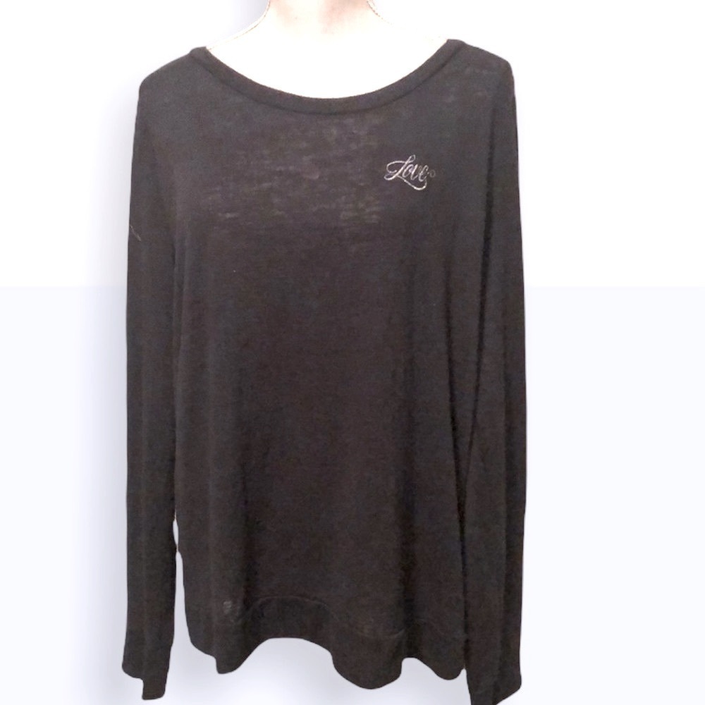 Victoria secrets “Love” top, black. Xlg